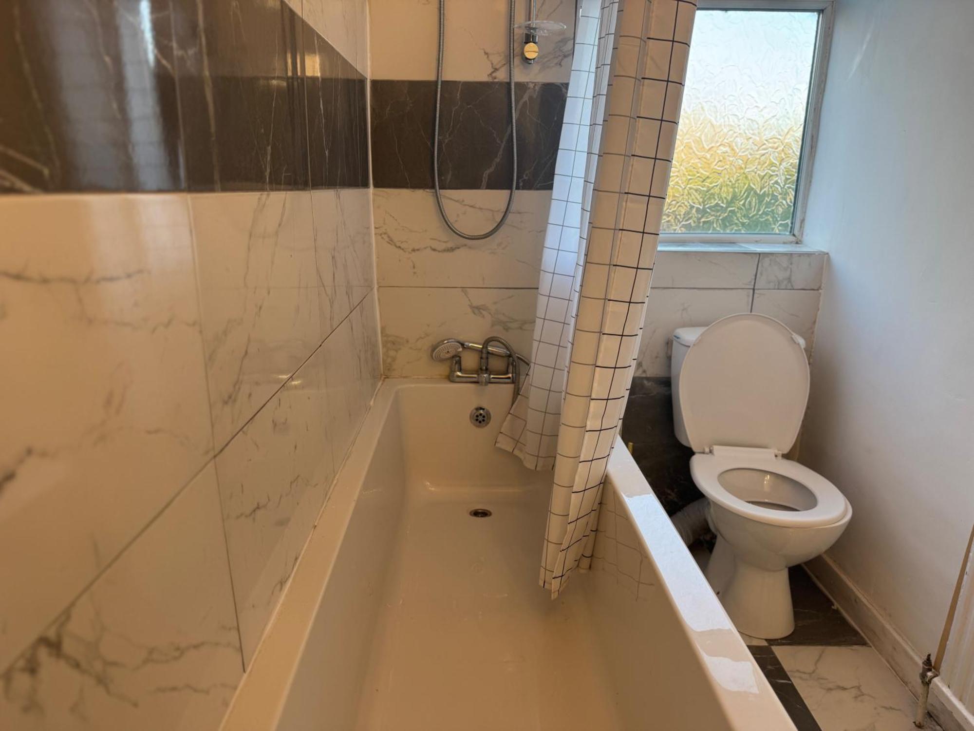 - House - Sleeps 5 - Parking - Garden * Sheffield
